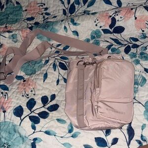 Pink BAGSMART water bottle bag